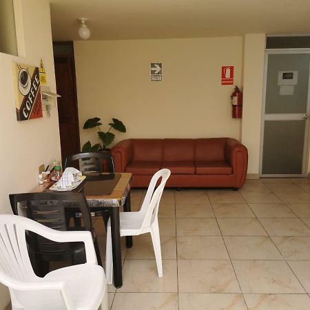 Residencial Mamamia Hotell Tacna Eksteriør bilde
