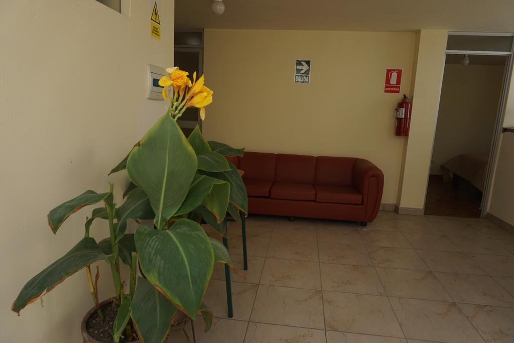 Residencial Mamamia Hotell Tacna Eksteriør bilde