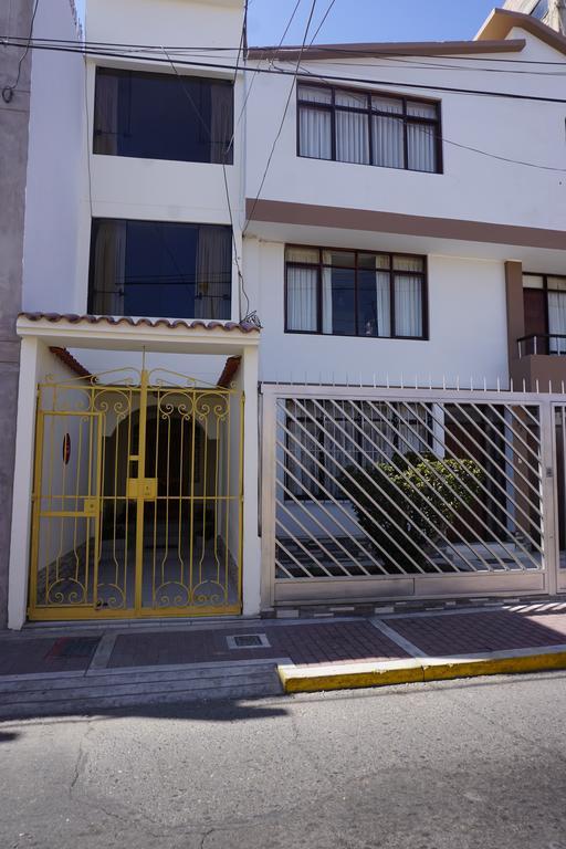 Residencial Mamamia Hotell Tacna Eksteriør bilde